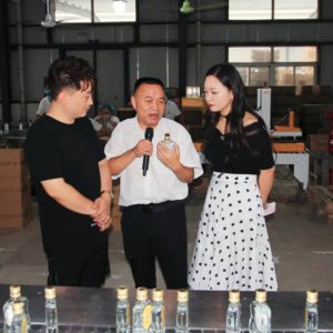 走進(jìn)金裕皖酒業(yè)，一起來(lái)嘮嘮一杯純糧酒的釀造