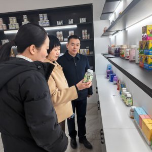 史莉赴潁東區(qū)開展三走進(jìn)、三融入活動(dòng)